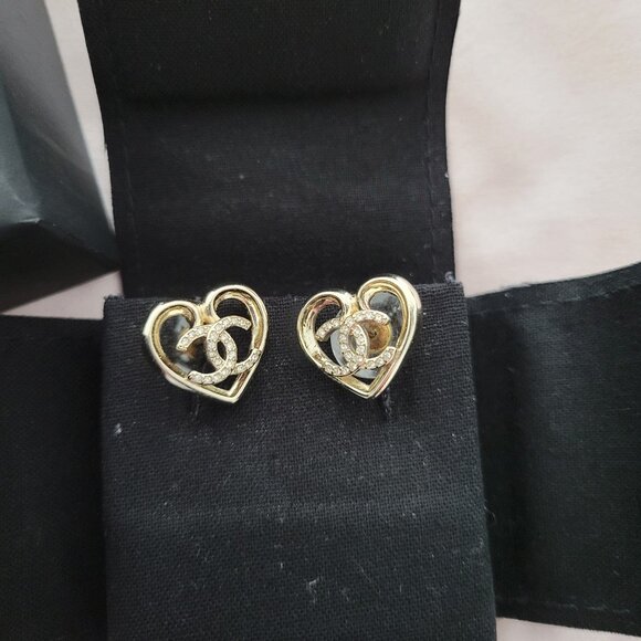Chanel earrings - Picture 1 of 2
